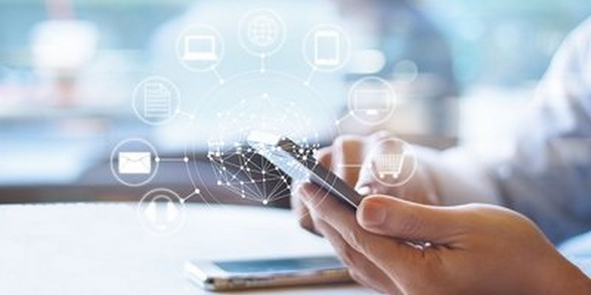 如何通过域名工具实现软件互联？